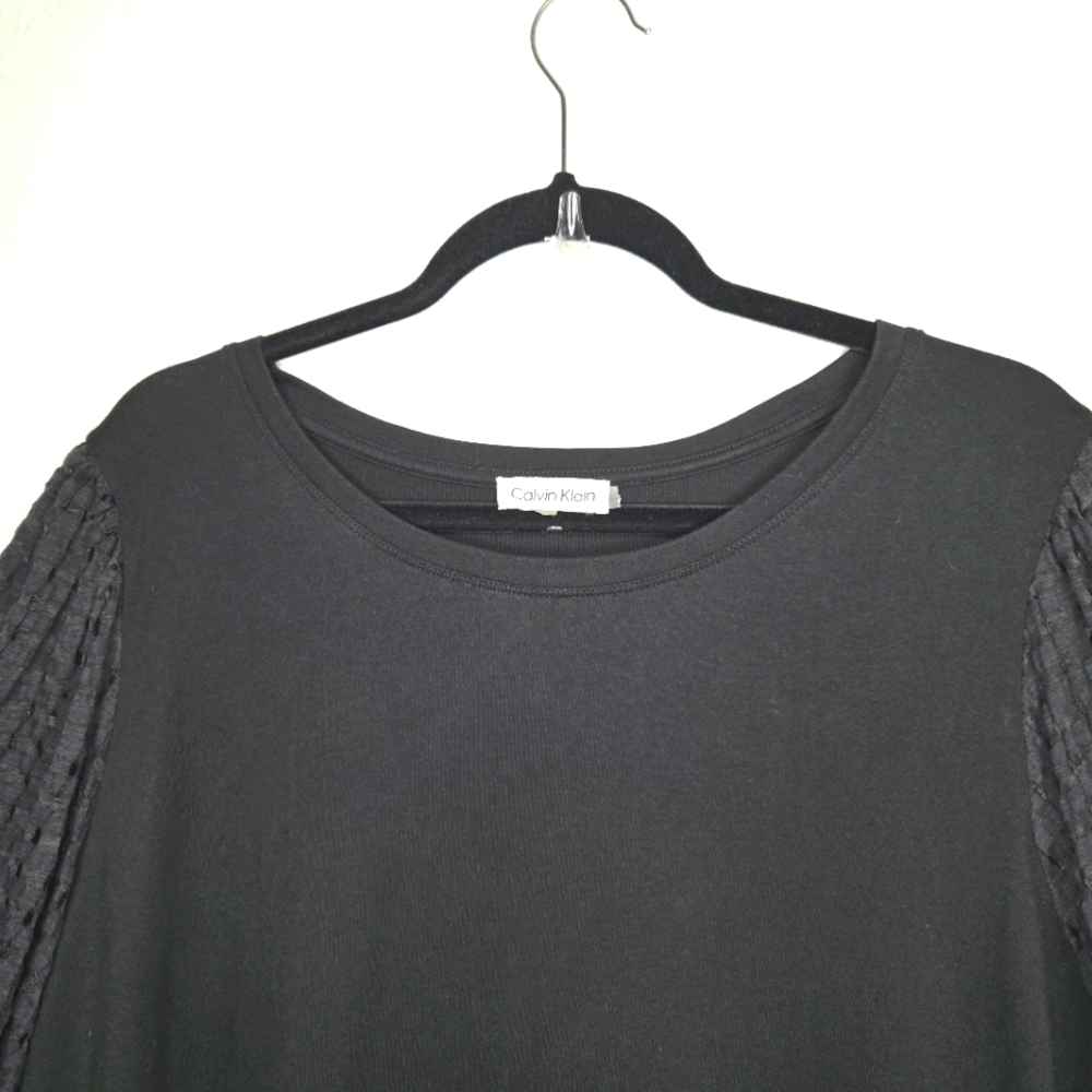 Calvin Klein short Sleeve black top. 2X - Picture 8 of 13